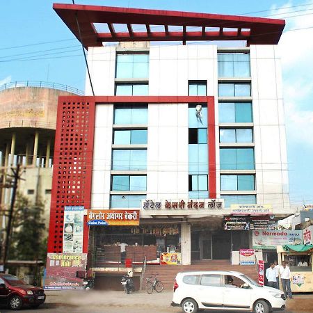 Hotel Kesari Nandan Lātūr Eksteriør bilde